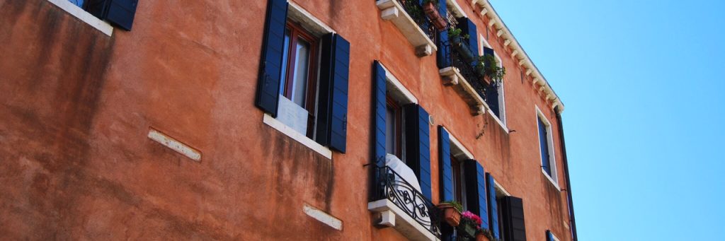 Beitragsbild zum Ratgeber „Die Schenkung einer Wohnung an Minderjährige“